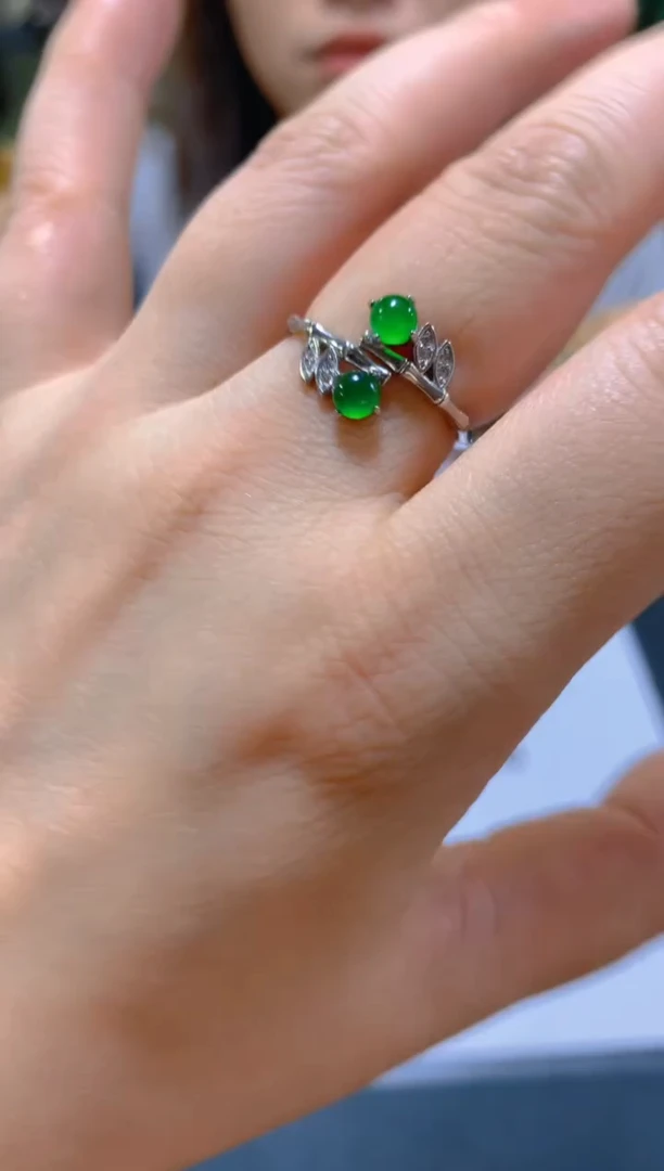 未镶嵌戒指翡翠多样性发一