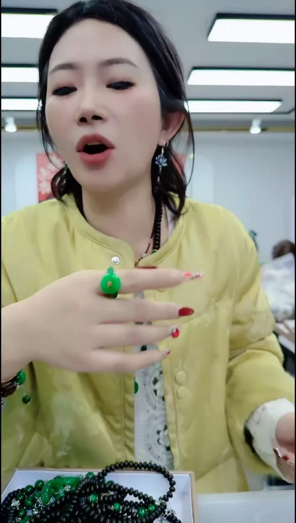 【闪购商品】石英质玉戒指合金0954 绿平安扣戒指