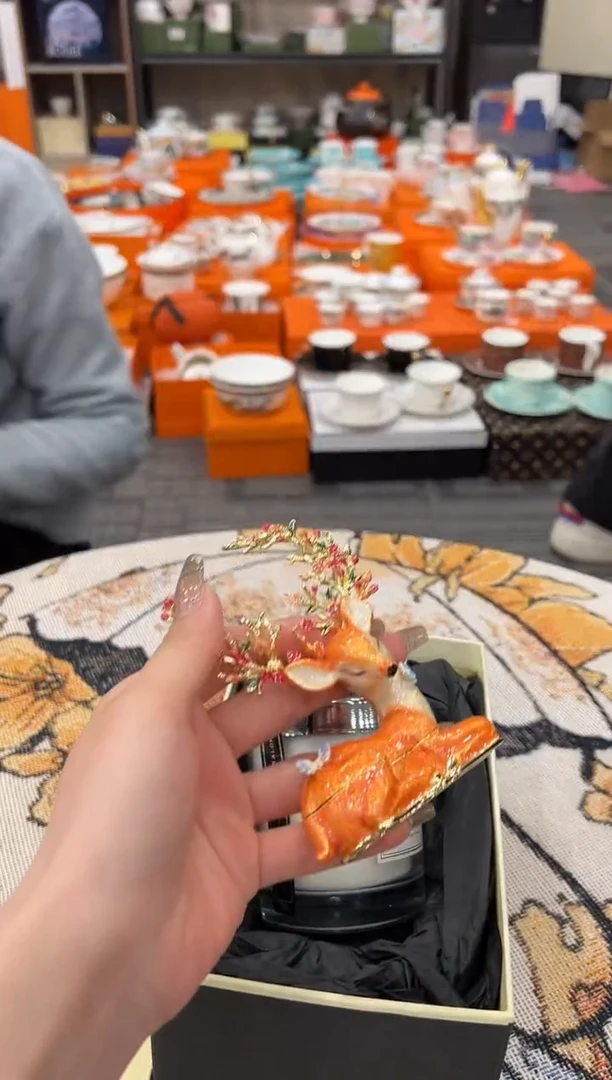 【闪购商品】杯H810--------------