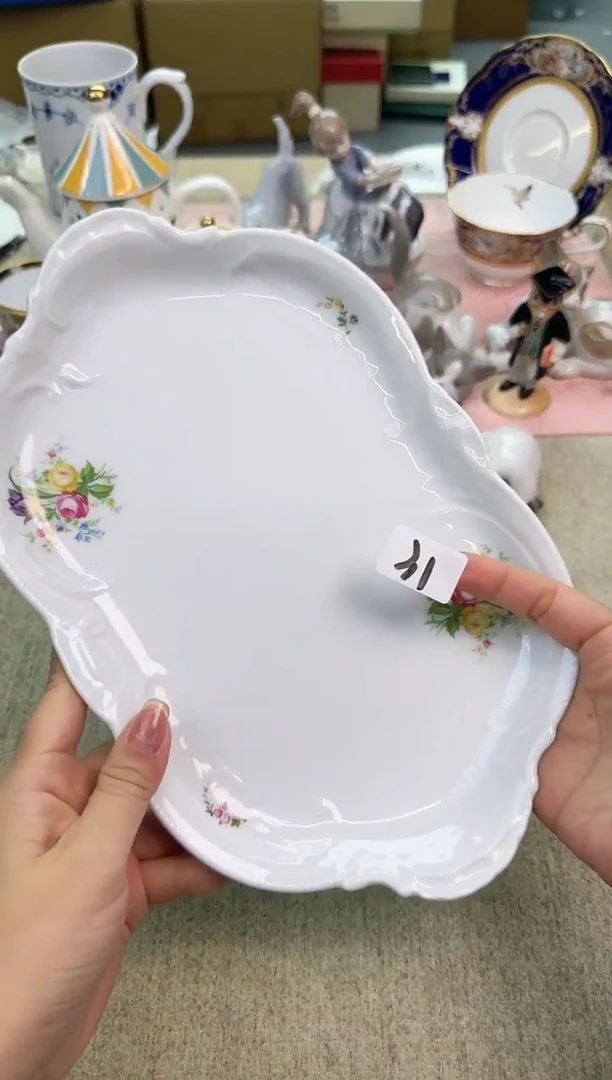 瓷片C*? 泡泡家的瓷器真好看