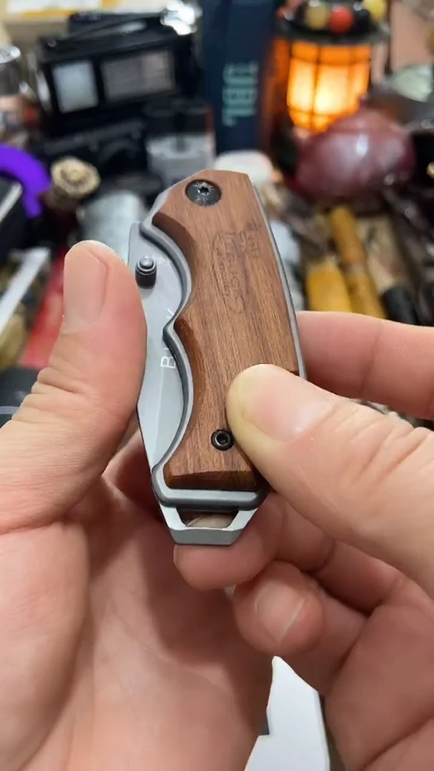 瓷片闪购商品 如图所示