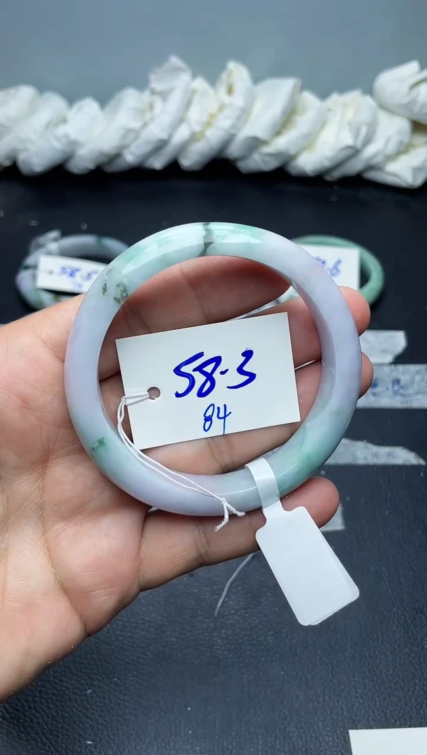 未镶嵌手镯翡翠84