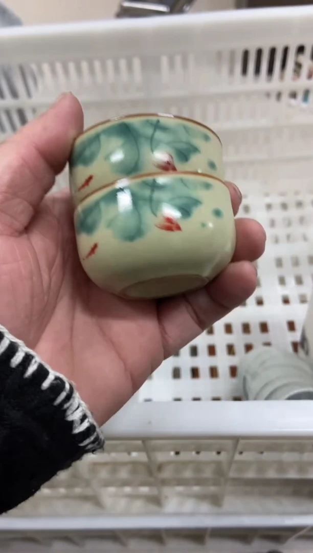 杯无运费险有瑕疵的摄影的产品有使用过的痕迹有点脏介意勿拍