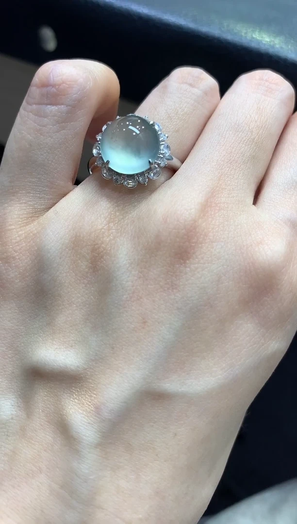 18K金镶嵌戒指翡翠51