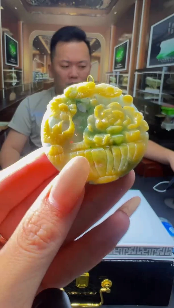 定制翡翠未镶嵌1036563160