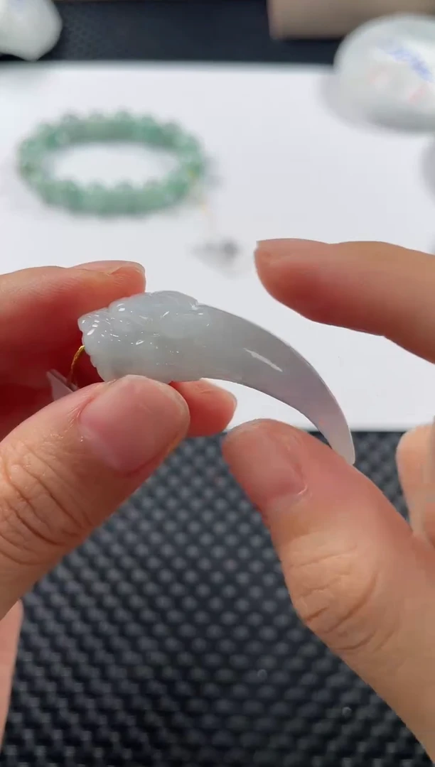 颈饰未镶嵌翡翠基地发货H 4305