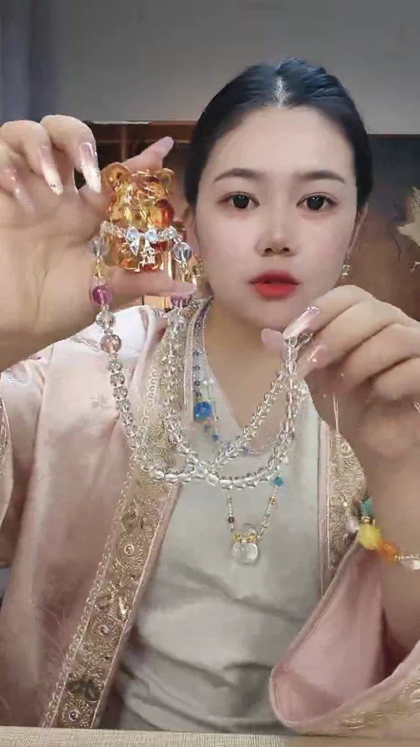 无非金属卡西百露穿搭饰品