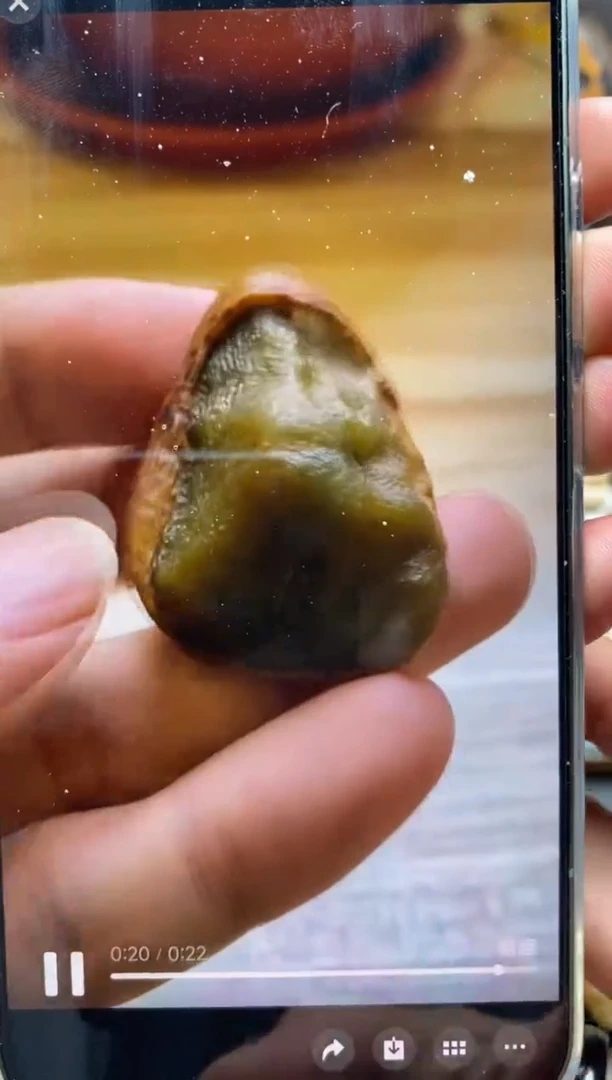 未镶嵌定制翡翠黄加绿小料