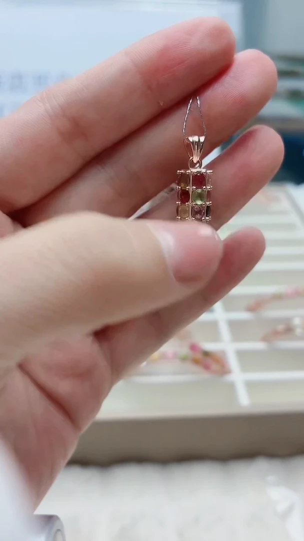 银S925镶嵌吊坠碧玺526ZB1114产品一个（多样性）
