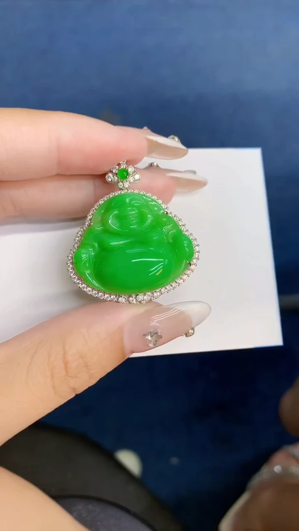 翡翠18K金镶嵌吊坠(不含链)1
