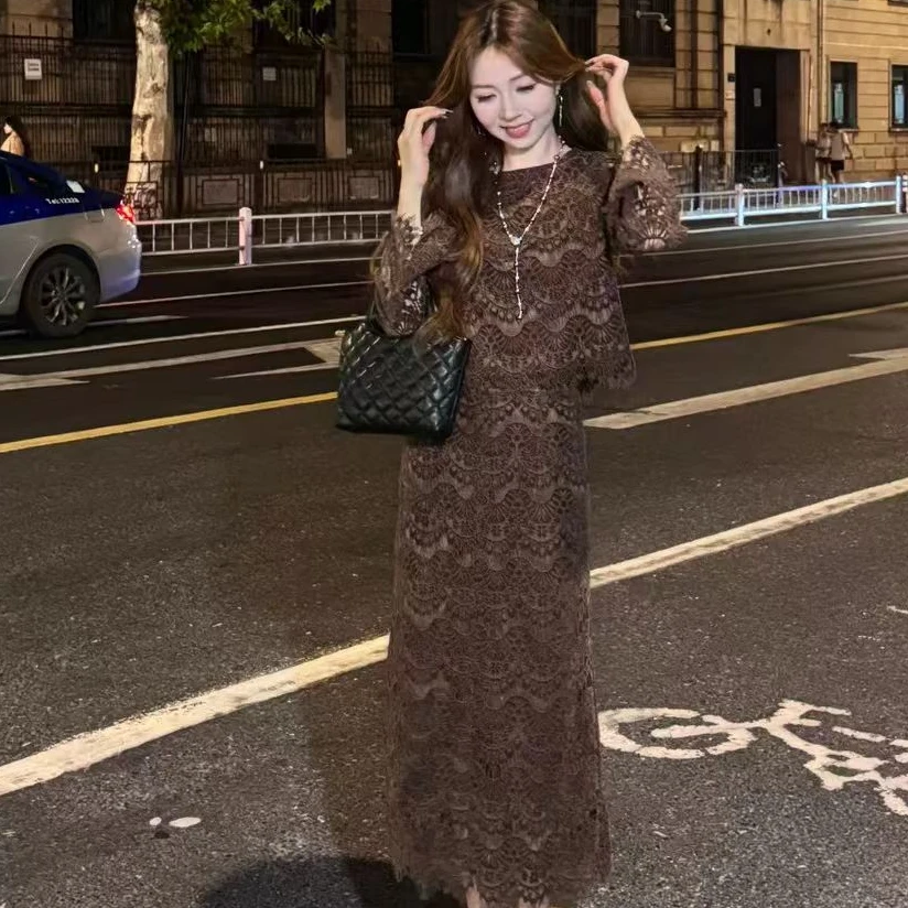 秋季气质套装新款设计感镂空蕾丝植绒两件套女