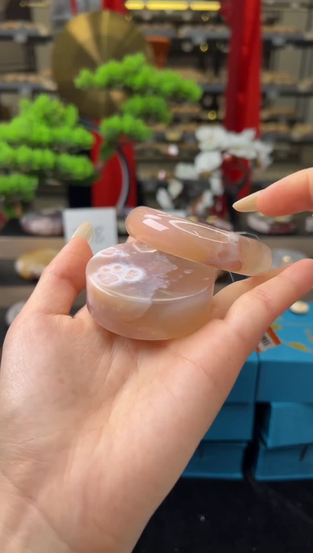 【闪购商品】石英质玉手镯未镶嵌54圈口（赠送镯心）23053