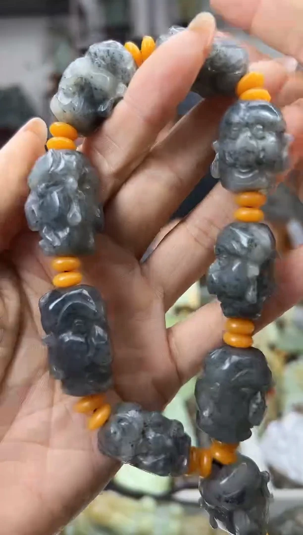 和田玉未镶嵌把件1