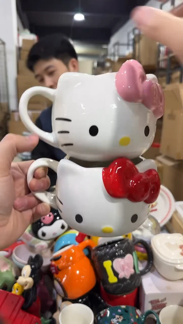 瓷片大号红色加粉色kt头杯2件套