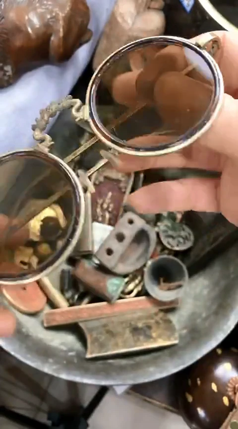 【闪购商品】一物一拍编号茶色眼镜嵌帽