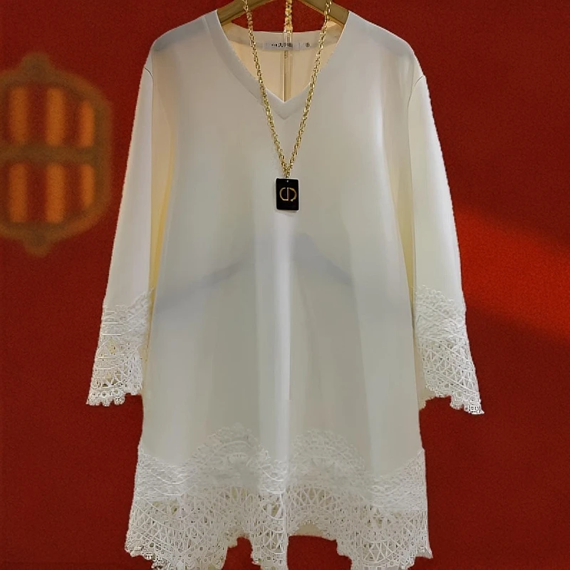 拼接长袖蕾丝底摆中长款宽松雪纺上衣大码打底宽松春秋可搭芭比裤