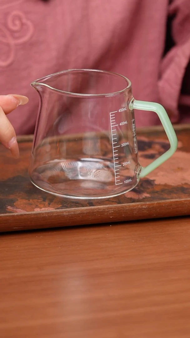 【闪购商品】雅韵刻度量杯/450ml/浅玉色