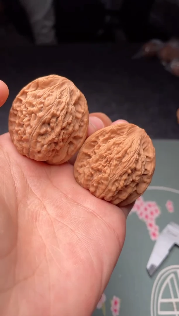 把件文玩核桃a13  望月  39尺