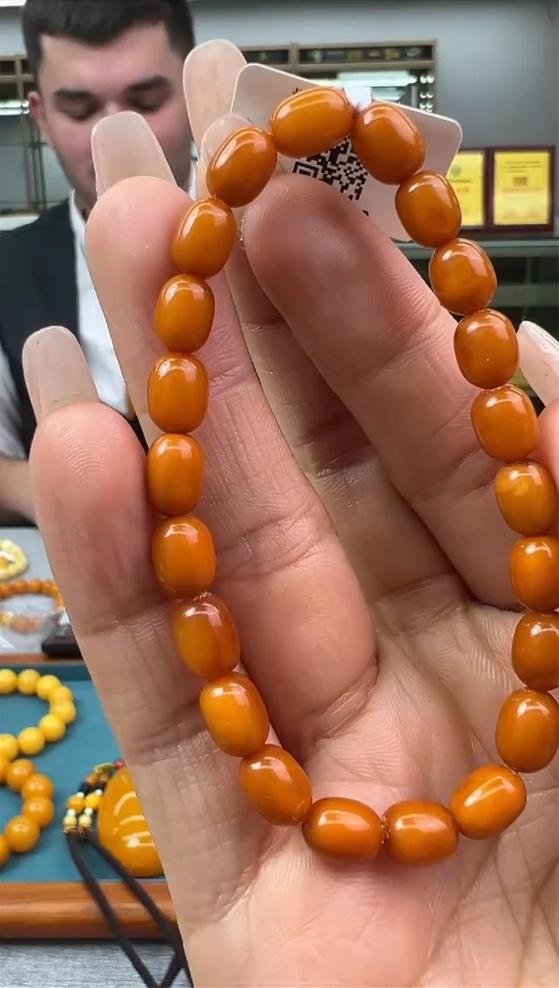 【闪购商品】琥珀手链未镶嵌67秒拍号
