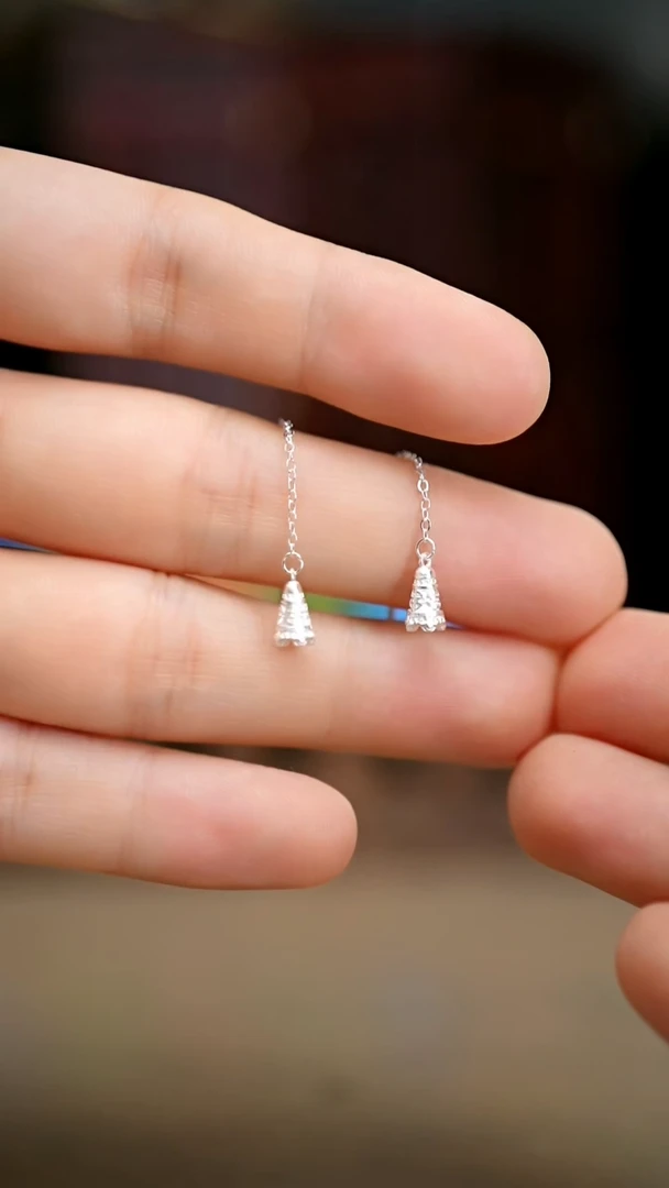 刺绣黔东南苗族刺绣风铃耳线