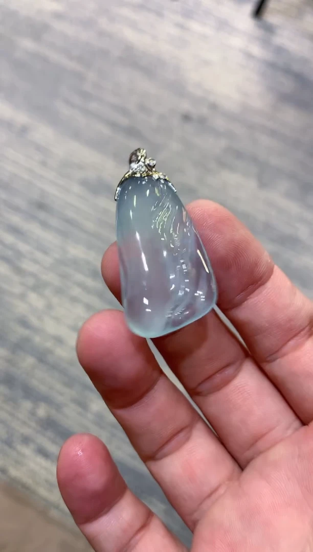 颈饰未镶嵌翡翠天然A货翡翠