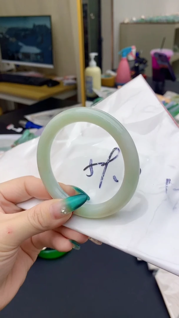 【闪购商品】翡翠手镯未镶嵌0296777281