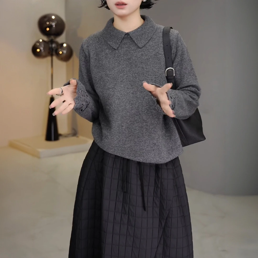 时尚气质翻领针织打底衫女2025秋冬新款穿搭显瘦镂空勾花长袖上衣