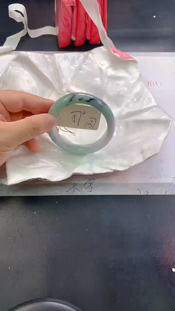 未镶嵌手镯翡翠137