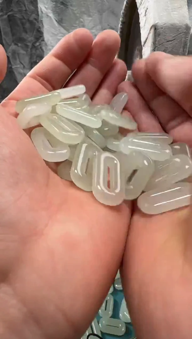 颈饰未镶嵌和田玉吊坠多样性拍一发一件