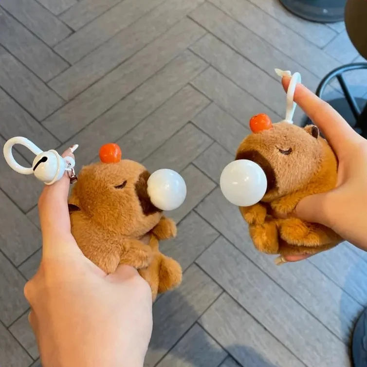 新款卡皮巴拉玩偶公仔吐泡泡捏捏乐玩具挂件创意情人节高级感礼物