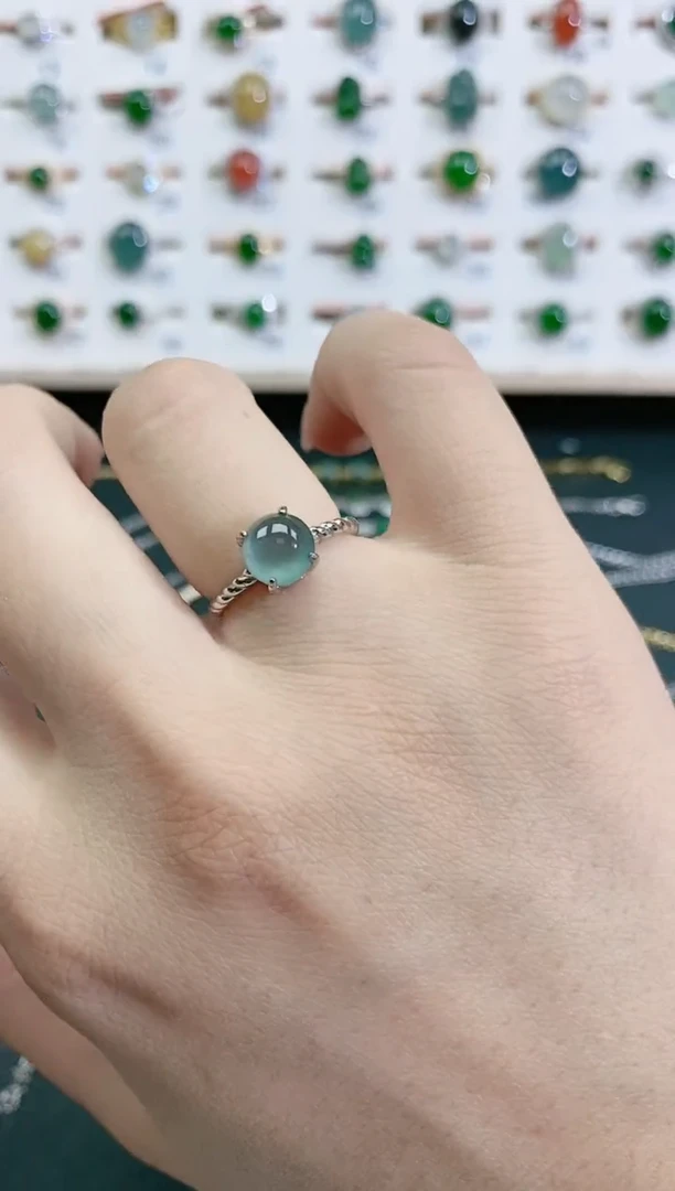 翡翠戒指银S925镶嵌天然翡翠