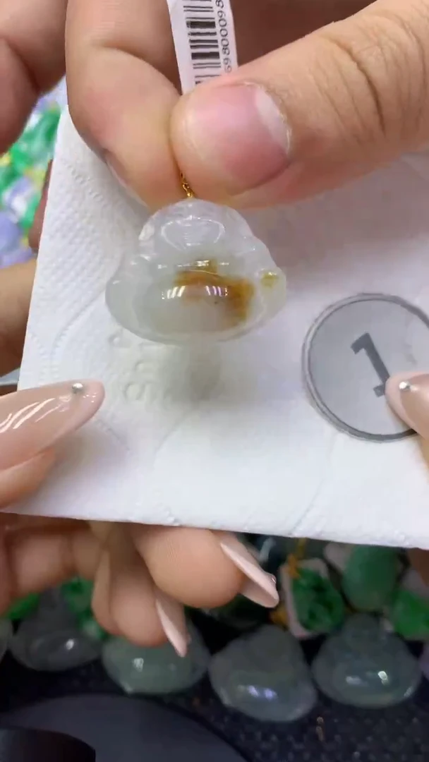 颈饰未镶嵌翡翠天然缅甸翡翠A货