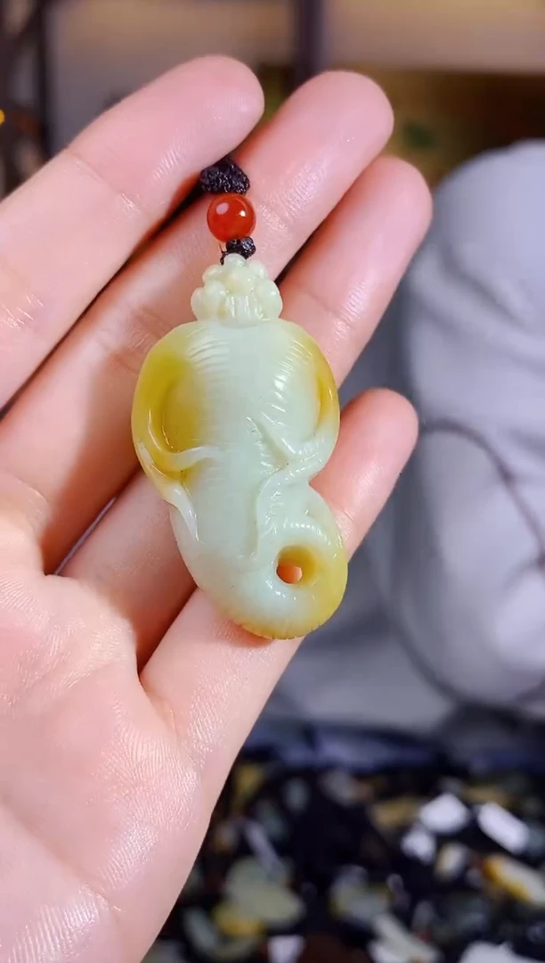 【闪购商品】和田玉颈饰未镶嵌1