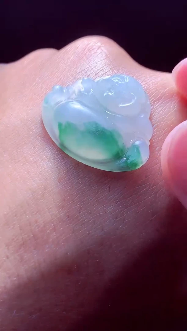 未镶嵌定制翡翠?**?翡翠毛货定制