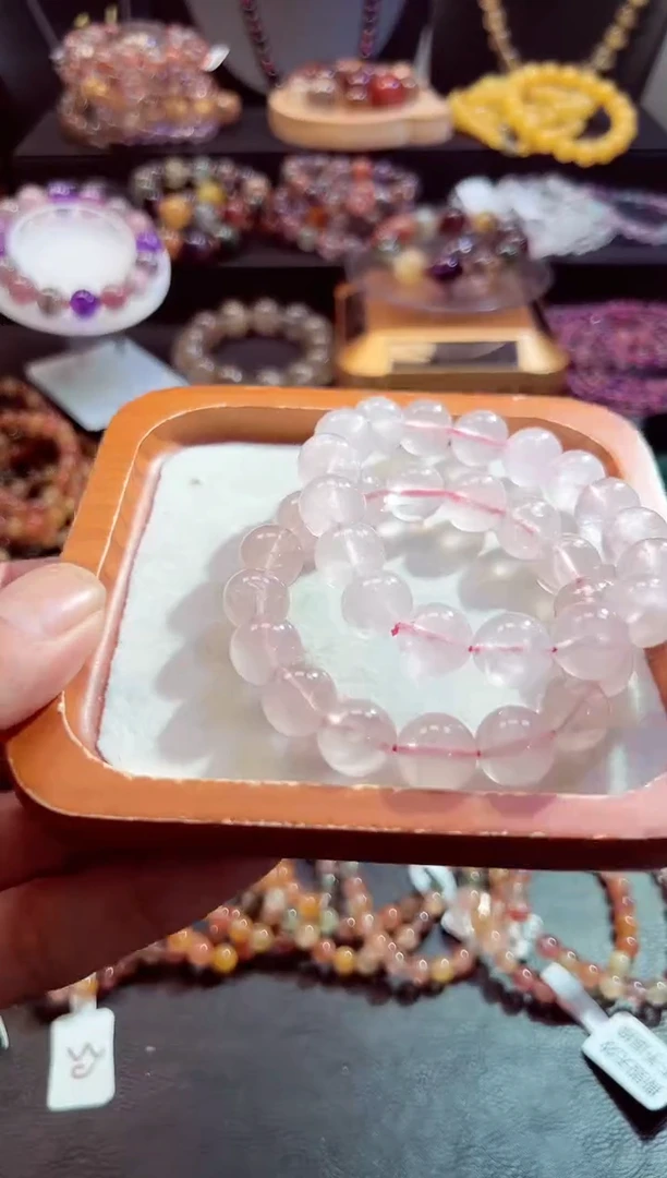 水晶手链未镶嵌   粉晶多样发