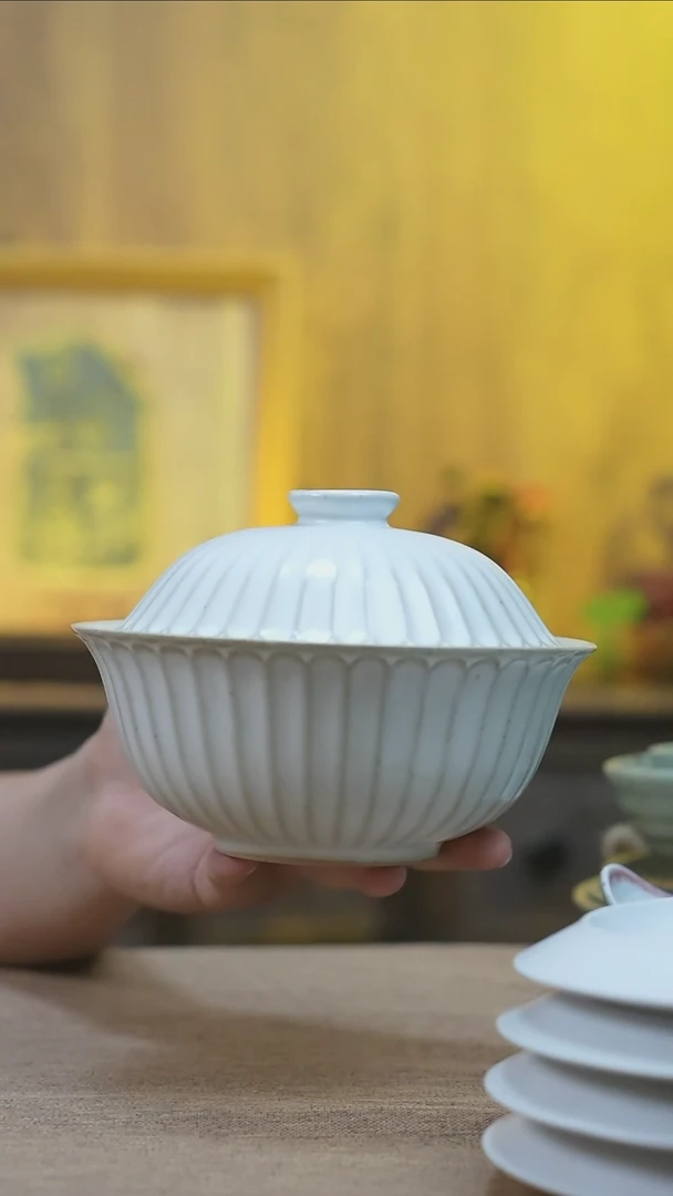 摆件景德镇雅菊带盖面碗