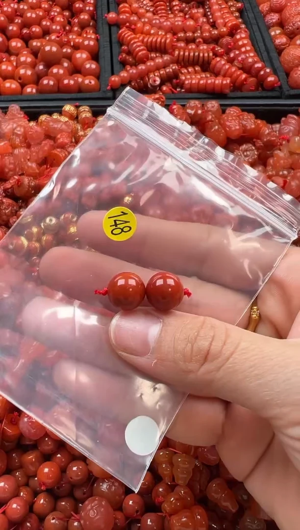 【闪购商品】南红玛瑙颈饰未镶嵌1