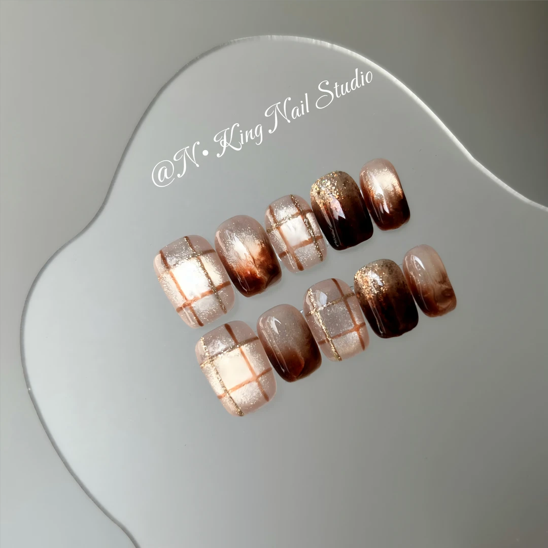 【霜叶知秋】短款美拉德爆闪猫眼美甲复古金色手工穿戴甲