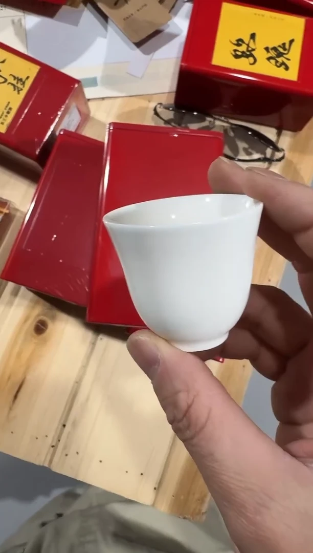 偏爱50g主人杯··