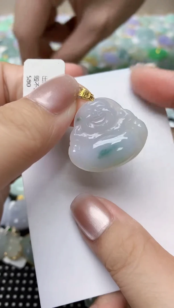 翡翠18K金镶嵌颈饰天然缅甸A货翡翠