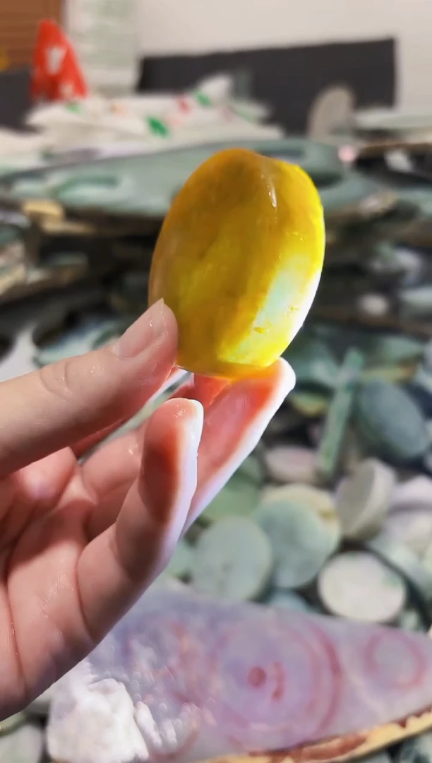 【闪购商品】翡翠颈饰未镶嵌A货白文1693