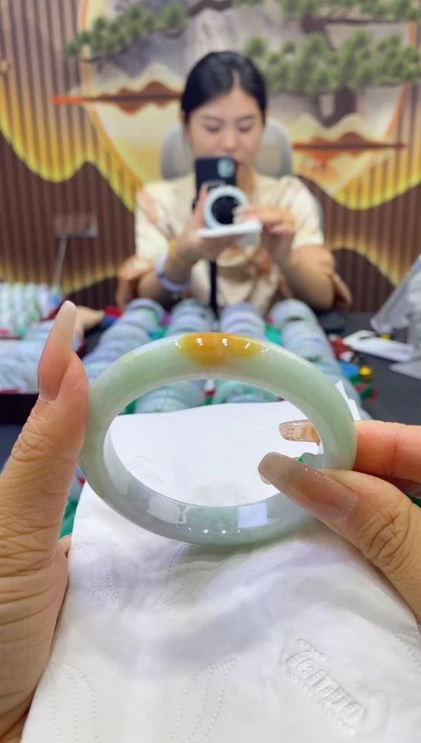 翡翠手镯未镶嵌00003996