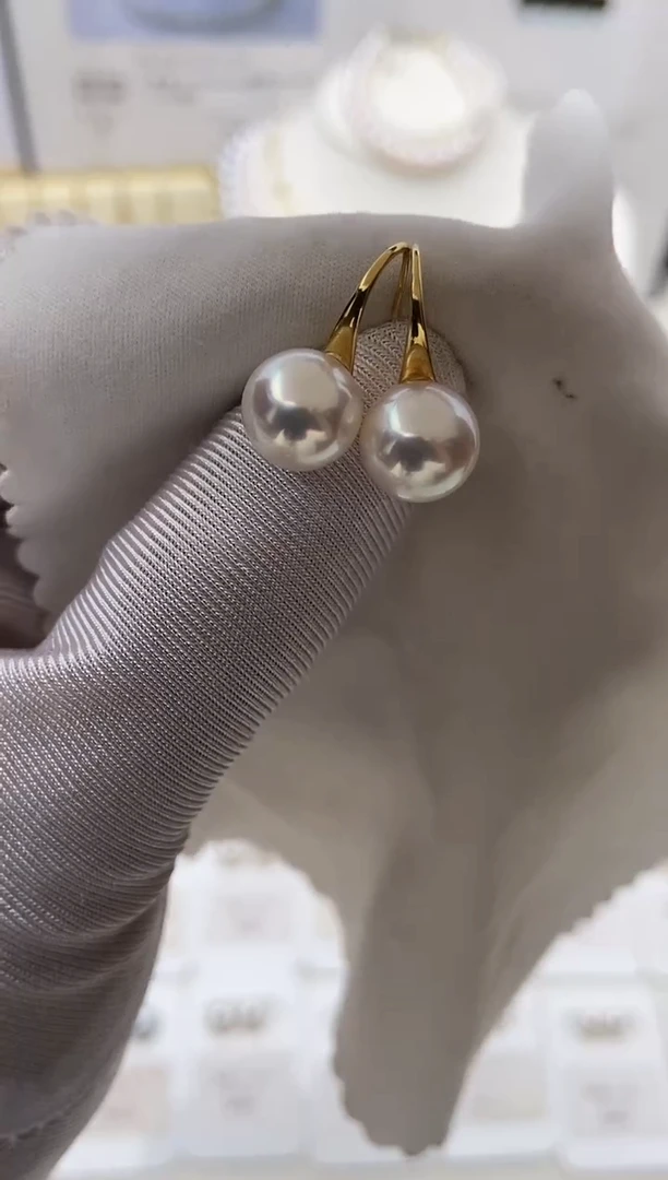 18K金镶嵌耳饰海水珍珠特选高跟鞋耳饰9-9.5
