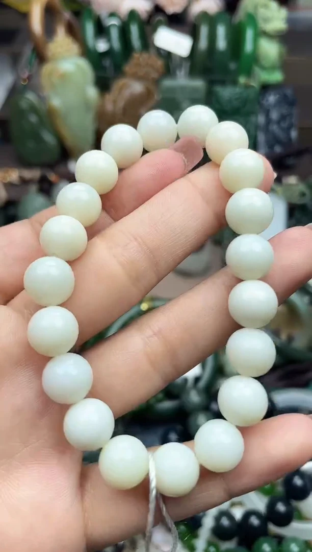 颈饰未镶嵌和田玉未镶嵌和田玉吊坠多样性拍一发一