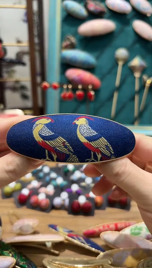 【闪购商品】【一物一拍专车】翟鸟大号弹簧夹AA