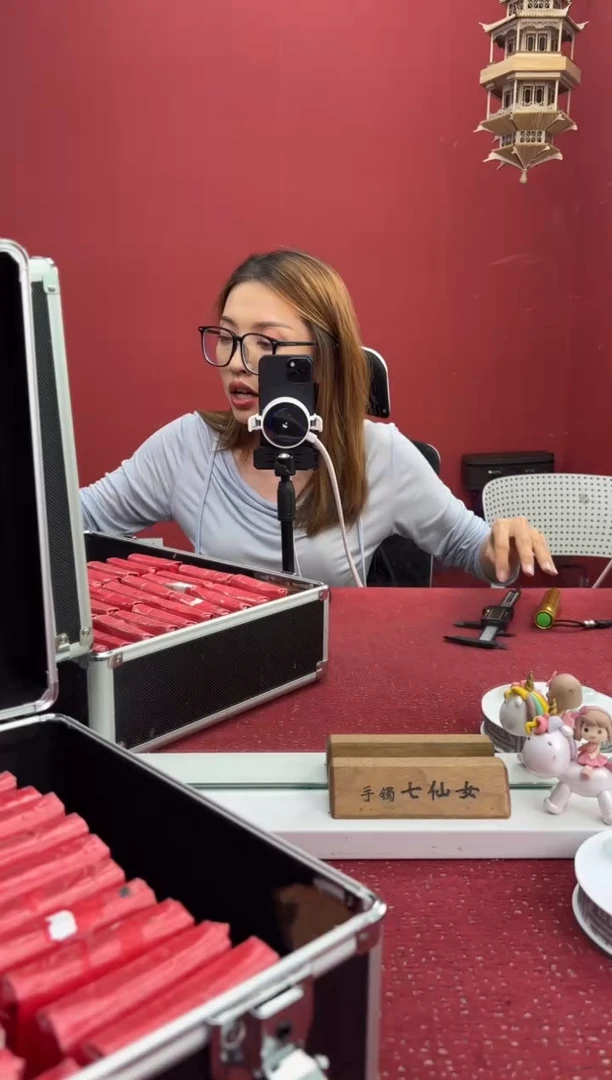 翡翠手镯未镶嵌7手镯