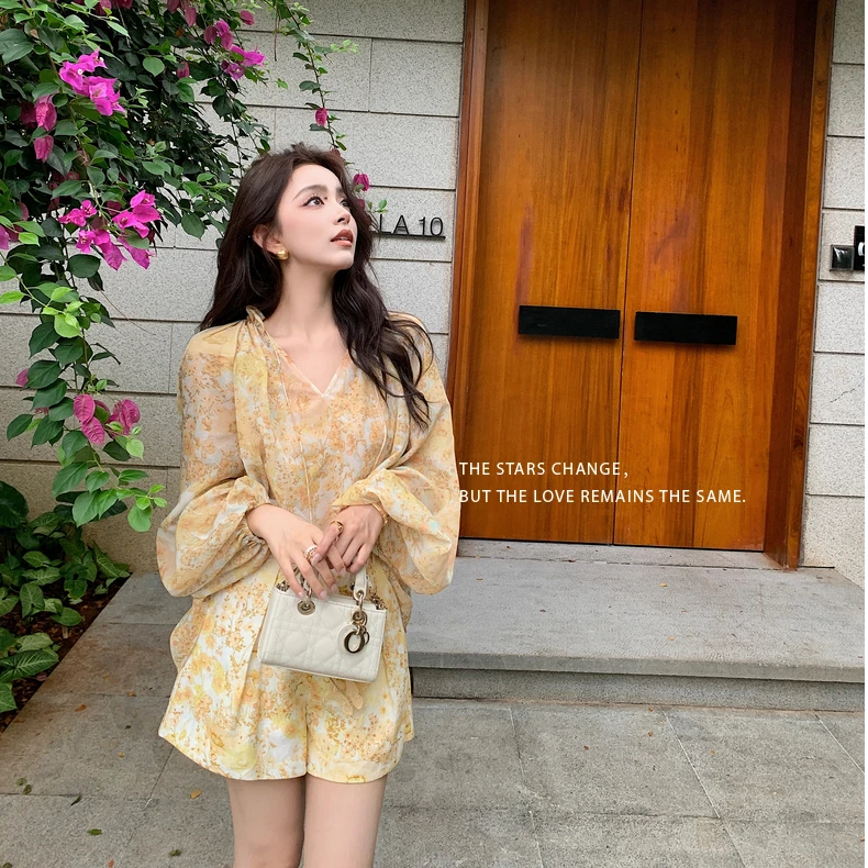 Lilylikes 花野漫·度假碎花 轻盈印花衬衫短裤套装