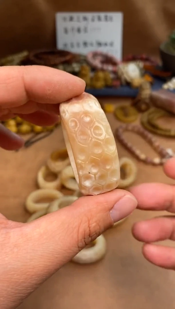 【闪购商品】驼骨其他P806-驼骨鳞甲-有棕裂