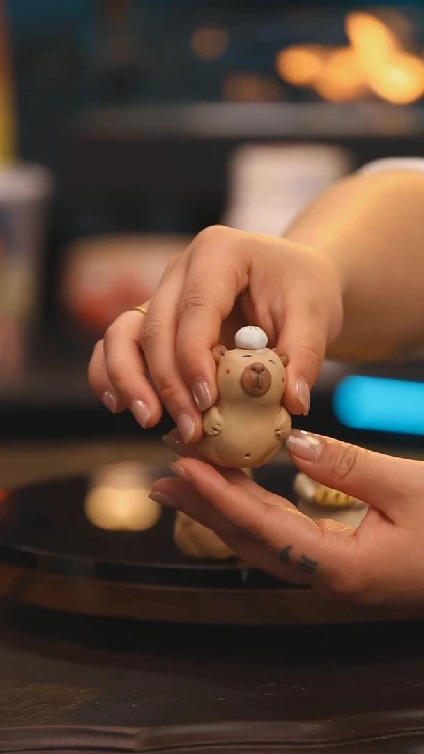 【闪购商品】摆件随机造型景德镇设计师釉下彩绘陶瓷