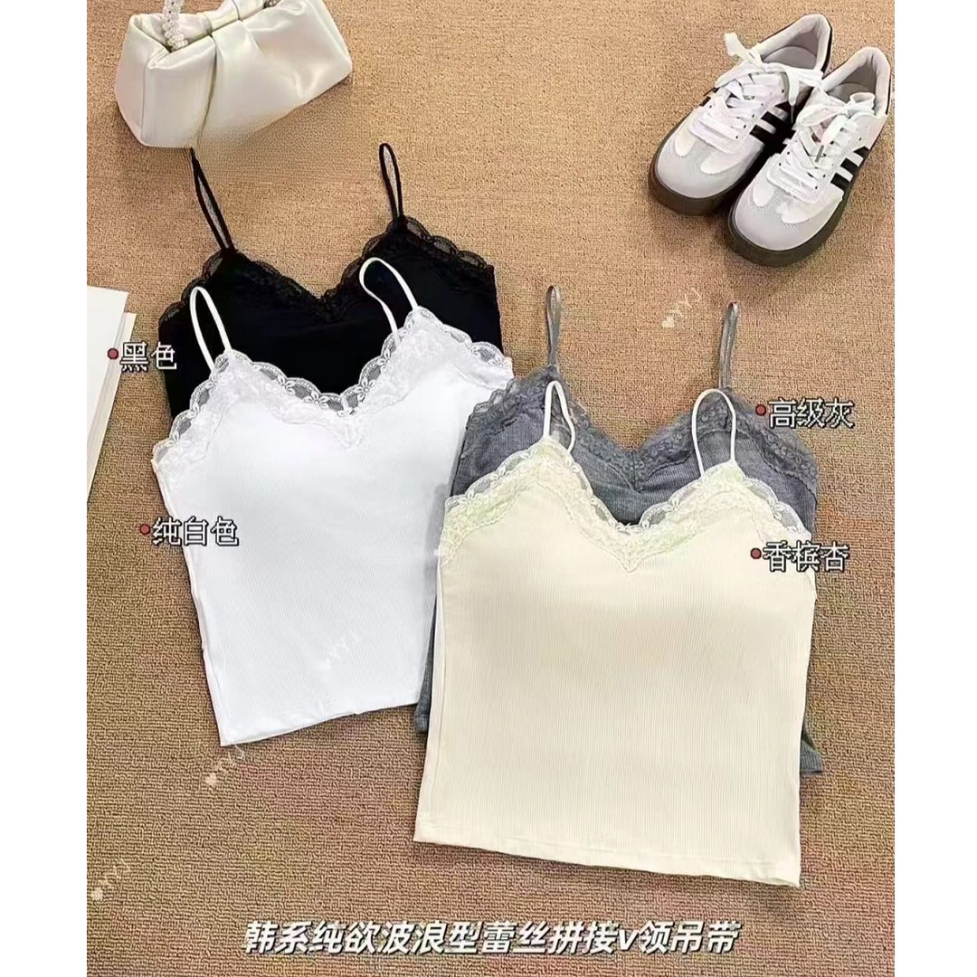 【湘湘定制】韩系纯欲波浪型蕾丝拼接v领吊带背心